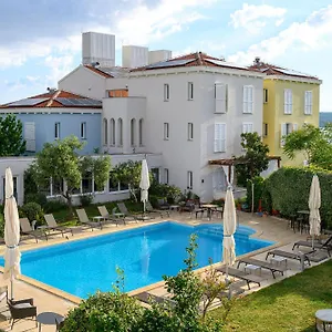 Manora Hotel Nerezine