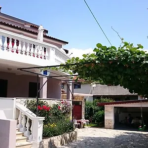 Apartman Jaklin
